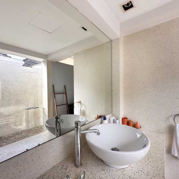 Property image - gallery 19