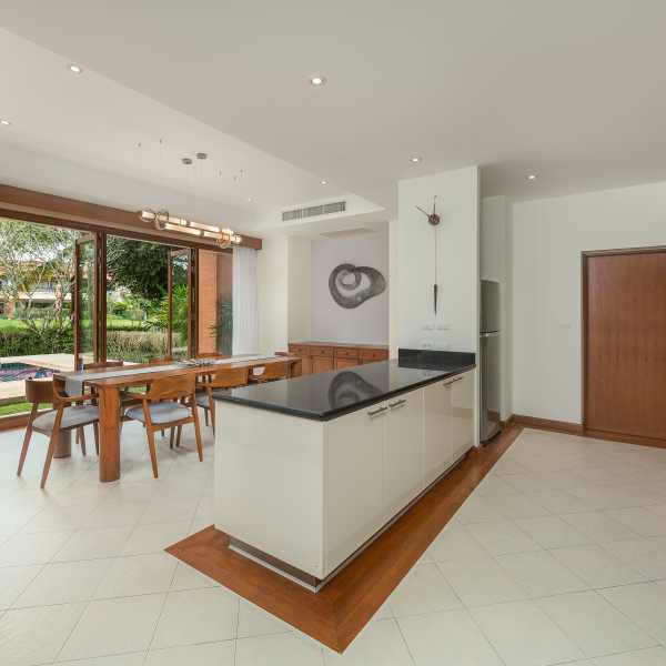 Property image - gallery 12