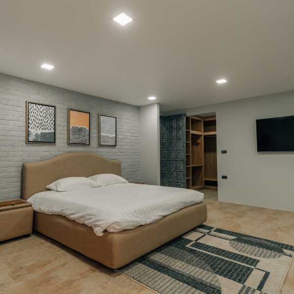 Property image - gallery 72