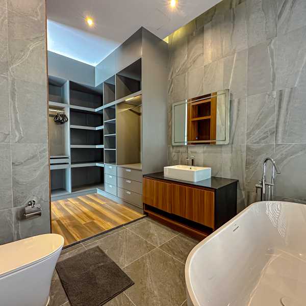 Property image - gallery 25