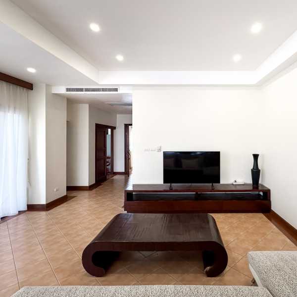 Property image - gallery 9