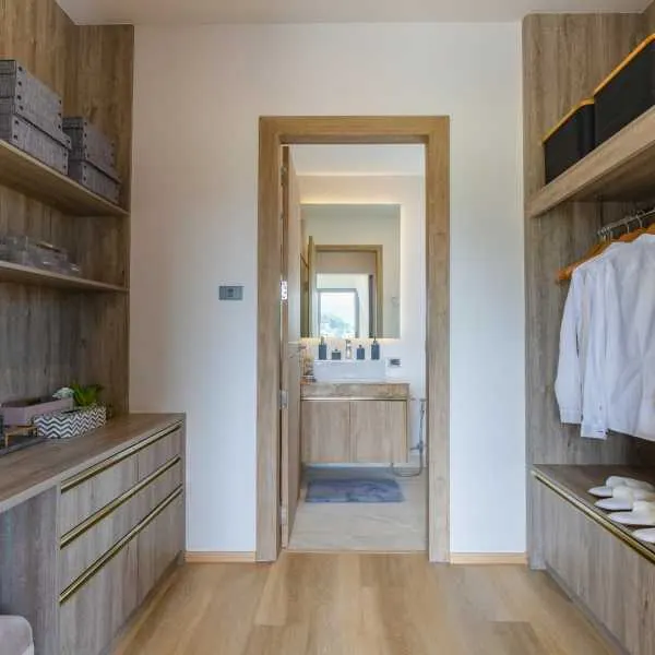 Property image - gallery 11