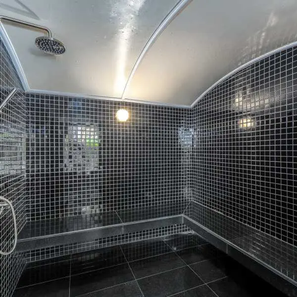 Property image - gallery 26