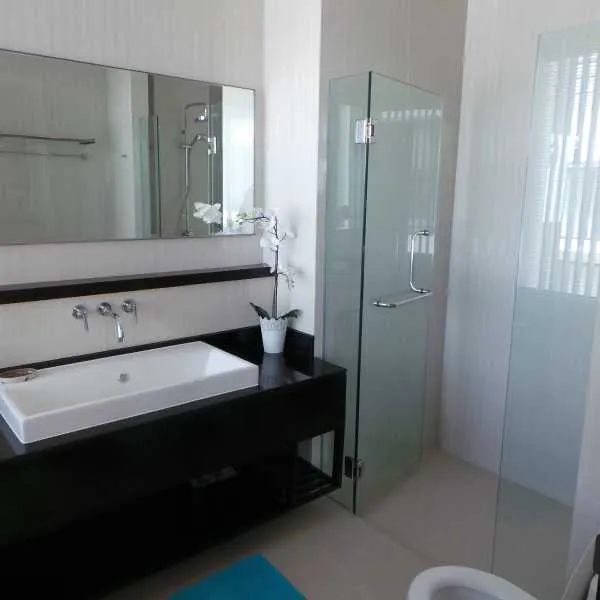 Property image - gallery 6