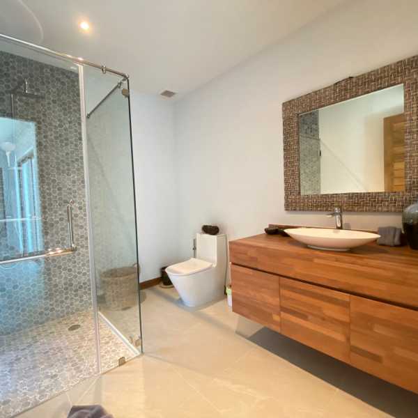 Property image - gallery 13