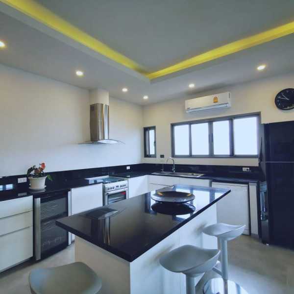 Property image - gallery 6