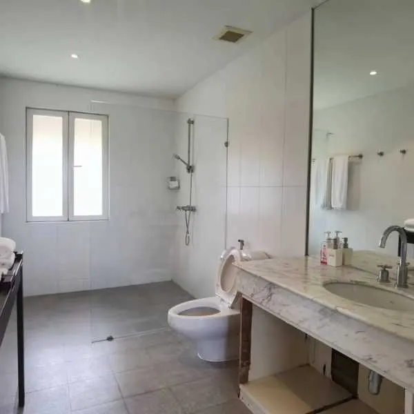 Property image - gallery 19