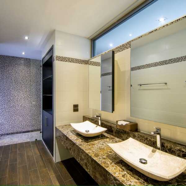 Property image - gallery 11