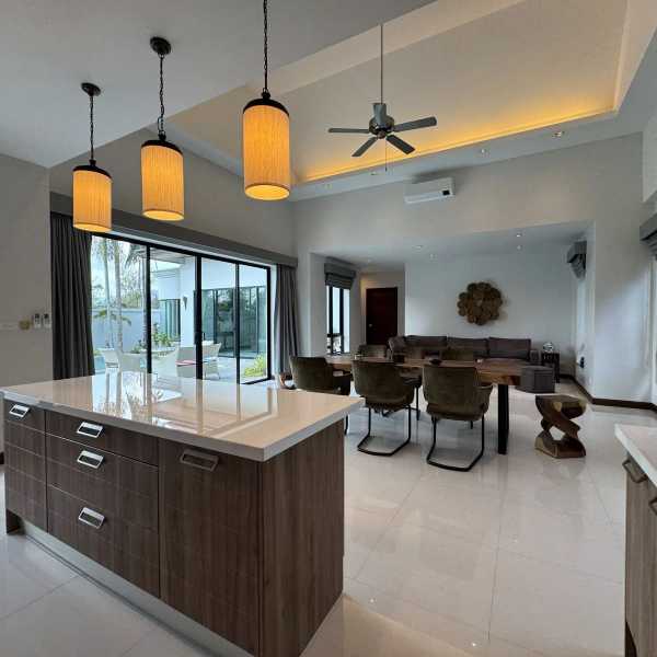 Property image - gallery 13