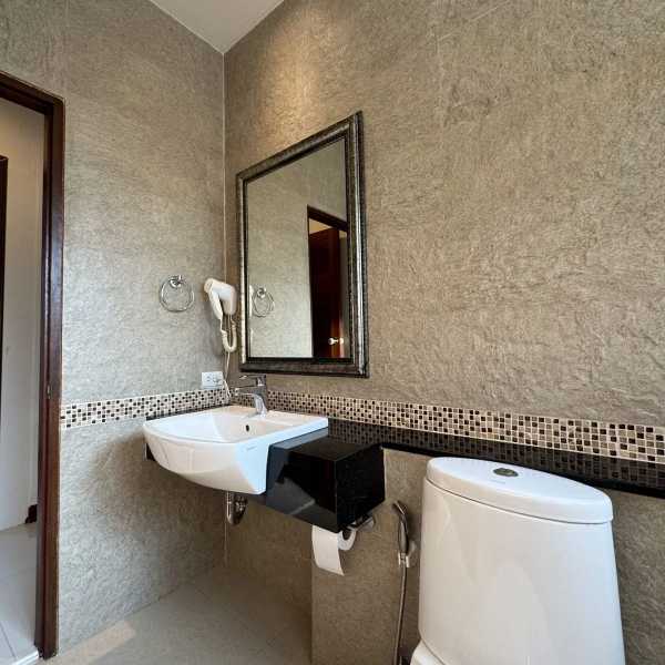 Property image - gallery 29