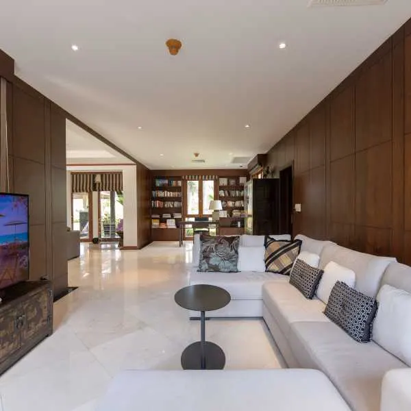 Property image - gallery 12