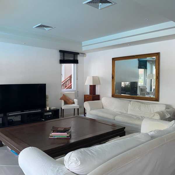 Property image - photo 2