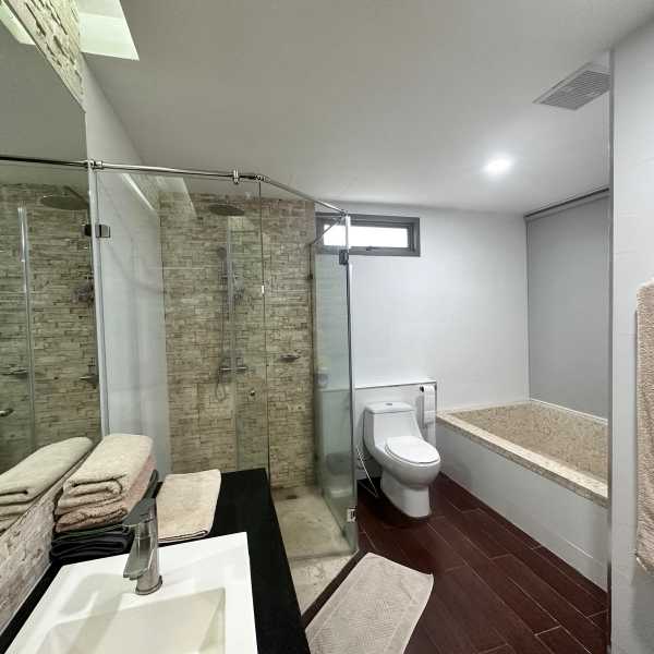 Property image - gallery 10