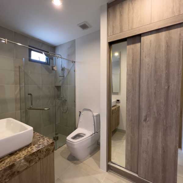 Property image - gallery 43