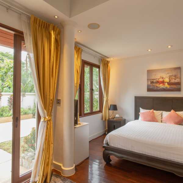 Property image - gallery 9