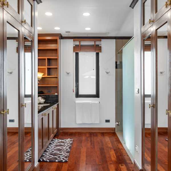 Property image - gallery 11