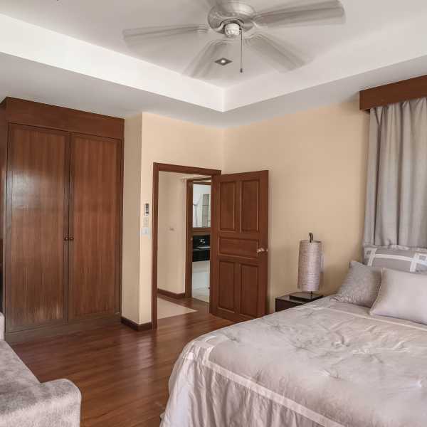 Property image - gallery 37