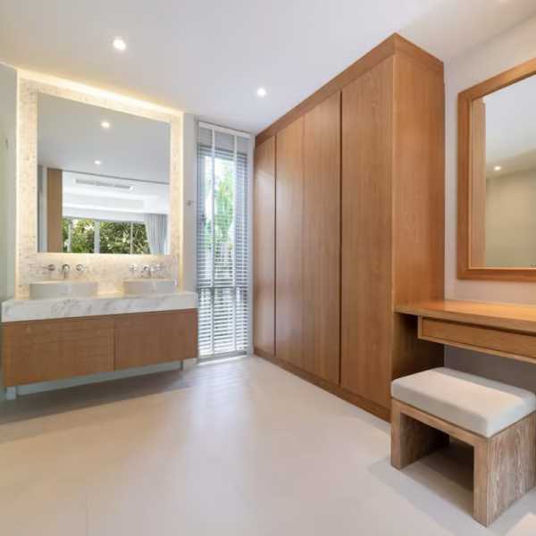 Property image - gallery 12