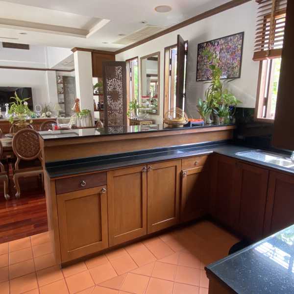 Property image - gallery 9