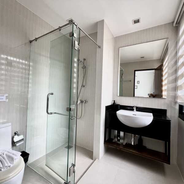 Property image - gallery 38