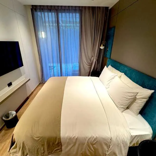 Property image - gallery 9