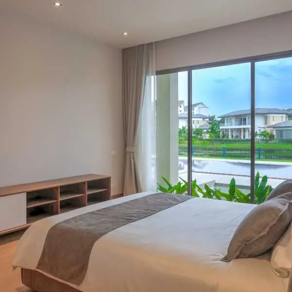 Property image - gallery 38