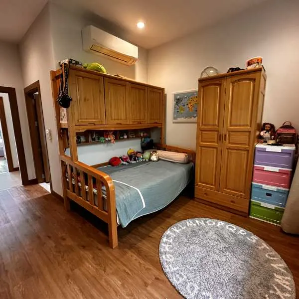 Property image - gallery 13