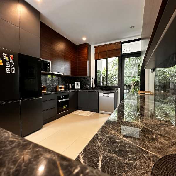 Property image - gallery 17