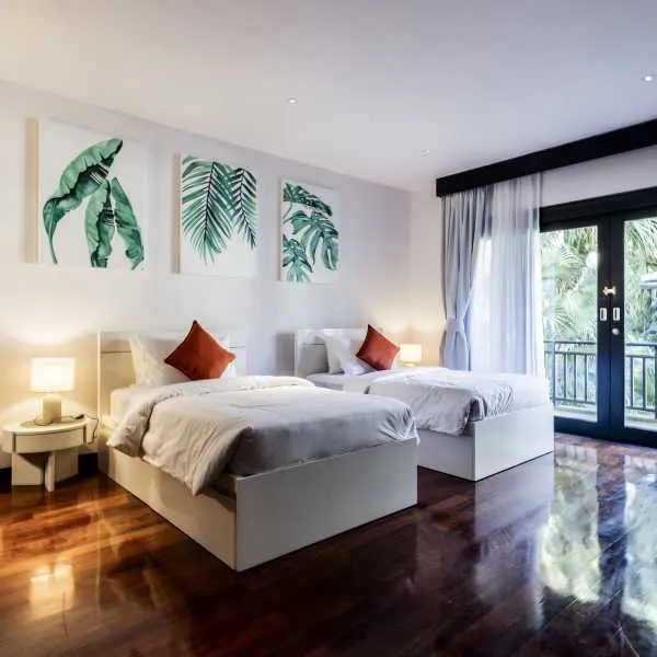 Property image - gallery 14