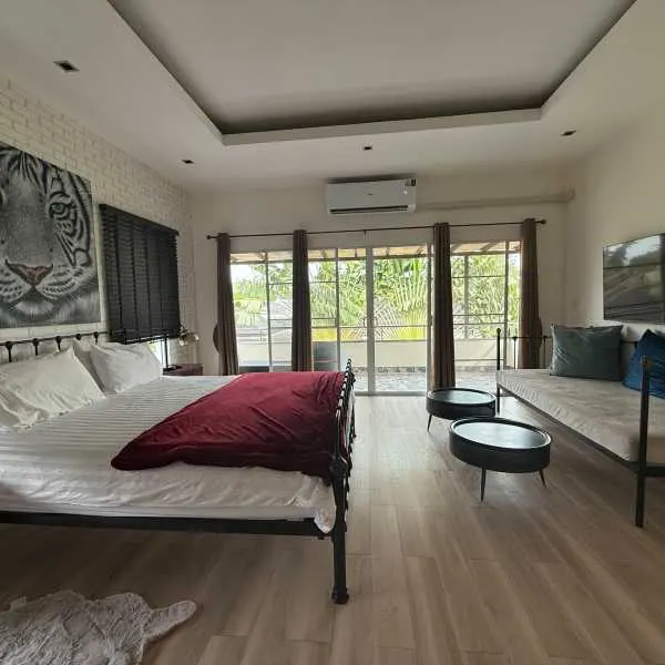 Property image - gallery 37