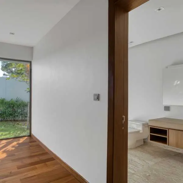Property image - gallery 13