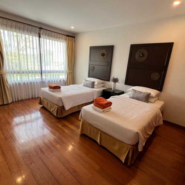 Property image - gallery 13