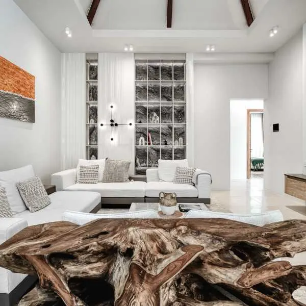 Property image - gallery 9