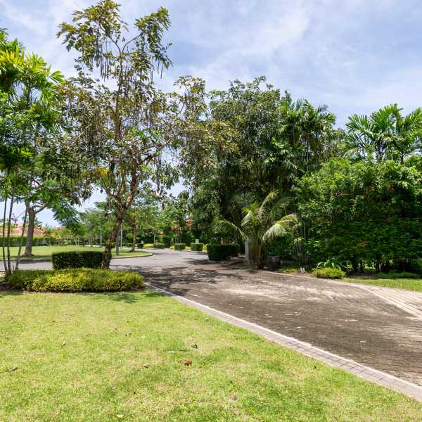 Property image - gallery 48