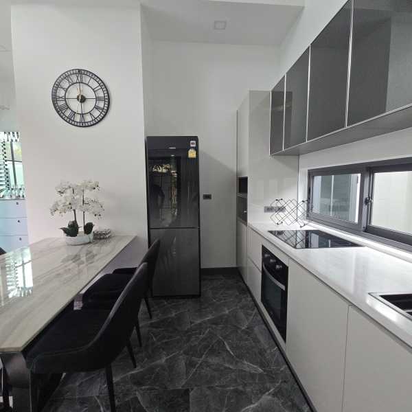 Property image - gallery 9