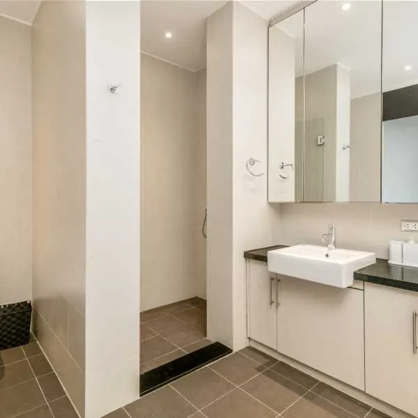 Property image - gallery 15