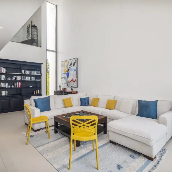 Property image - gallery 12