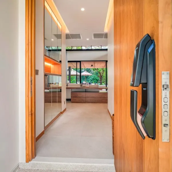 Property image - gallery 37