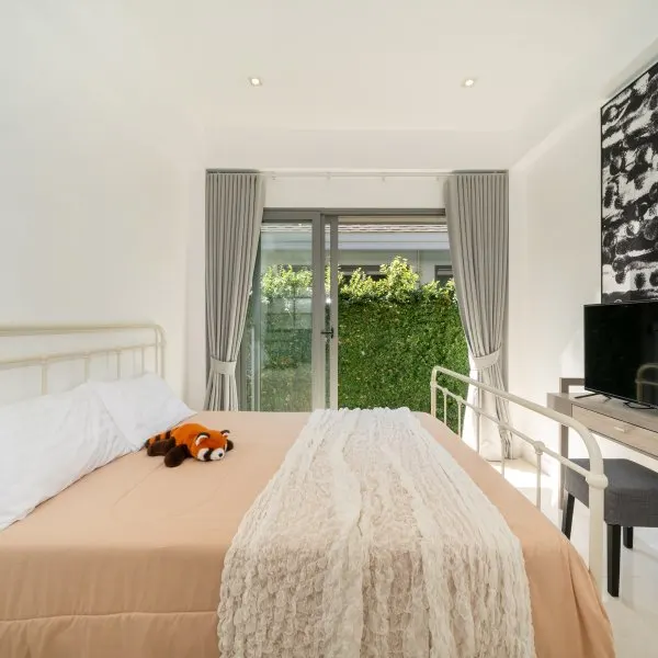 Property image - gallery 12