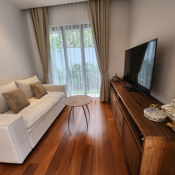 Property image - gallery 9