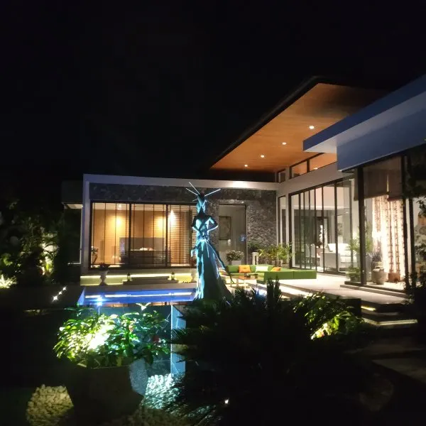 Property image - gallery 9