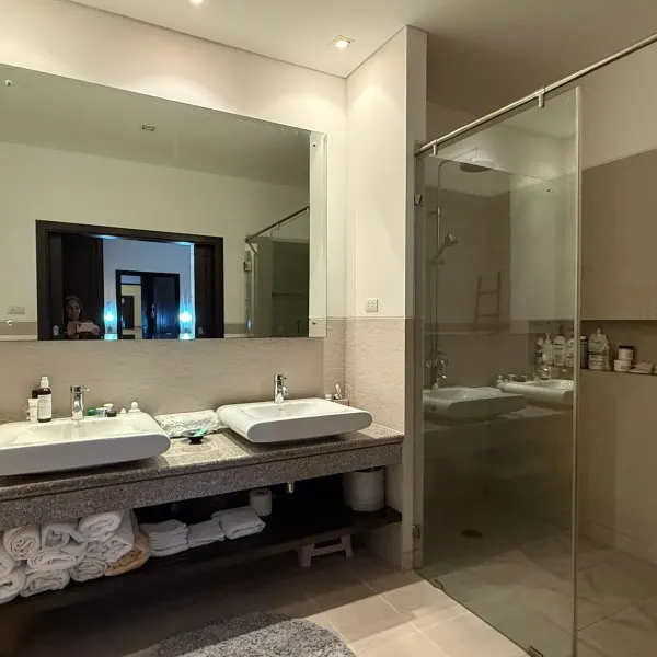 Property image - gallery 12