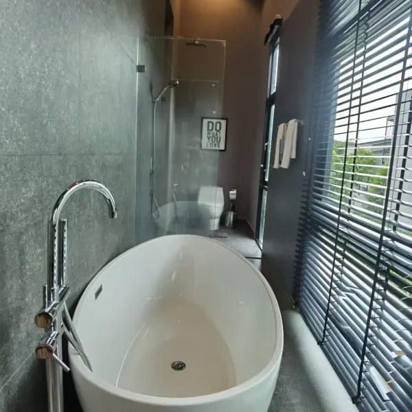 Property image - gallery 18