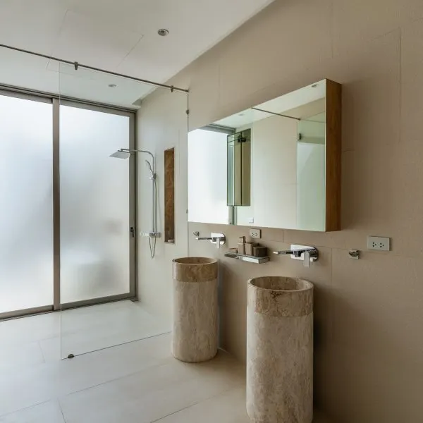 Property image - gallery 37