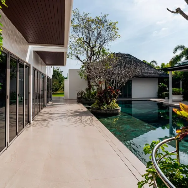 Property image - gallery 36