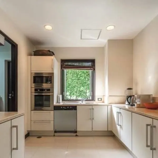 Property image - photo 4