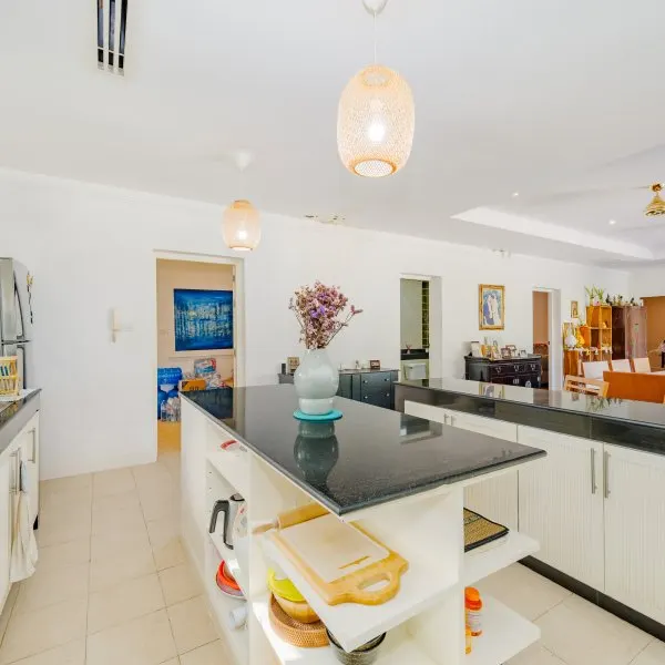 Property image - gallery 14