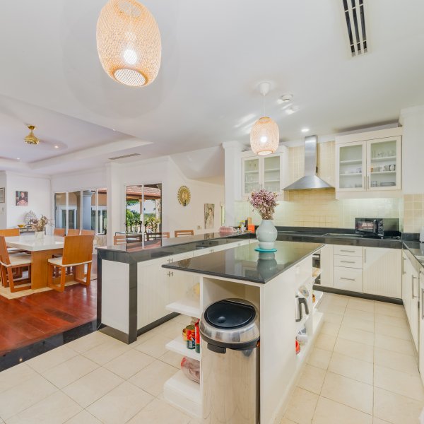 Property image - gallery 16