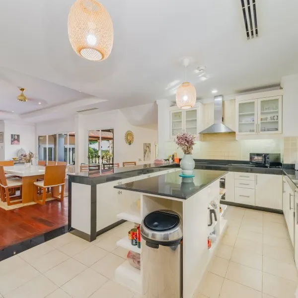 Property image - gallery 16