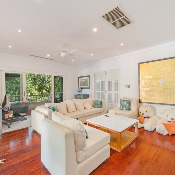 Property image - gallery 17